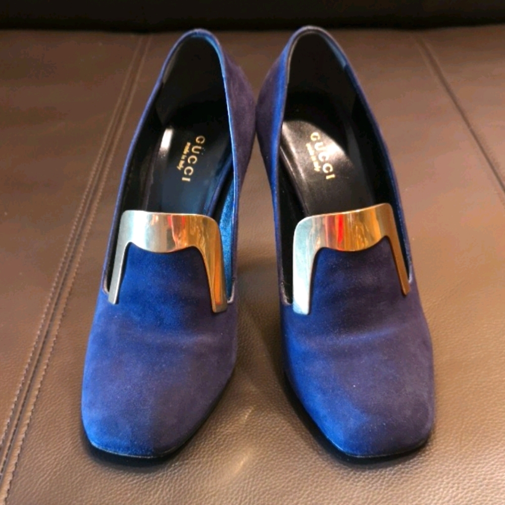 Gucci Blue Heels with Gold Accent